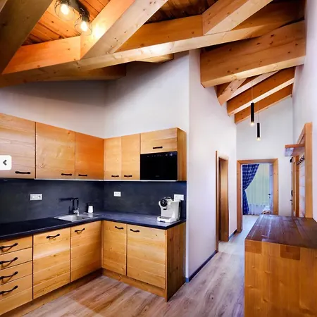 Mountain 데마노브스카돌리나