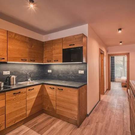 Apartament Mountain Dolina Demianowska