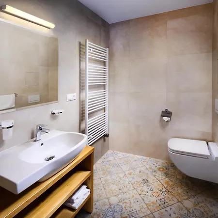 아파트 Mountain *